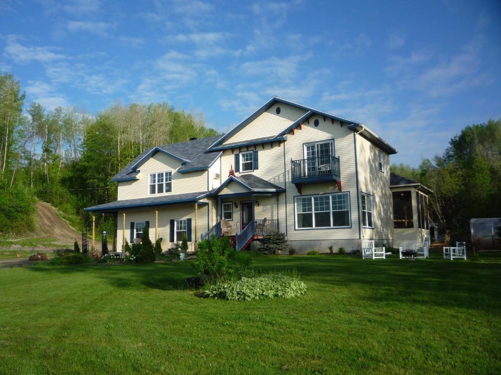 Bed and Breakfast Domaine de la Baie à Shawinigan Extérieur photo