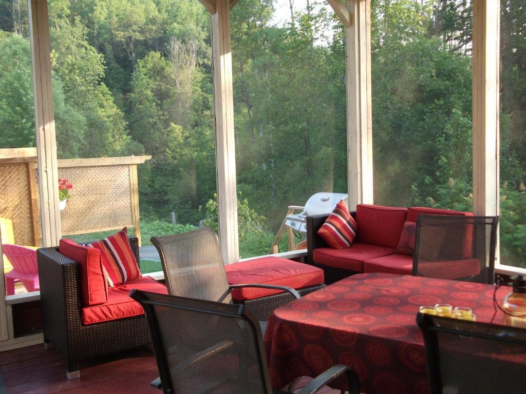 Bed and Breakfast Domaine de la Baie à Shawinigan Extérieur photo