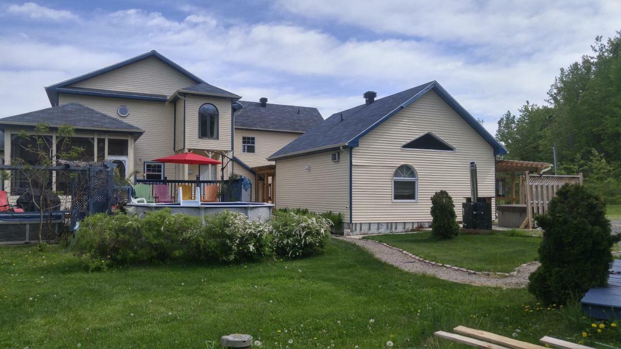 Bed and Breakfast Domaine de la Baie à Shawinigan Extérieur photo